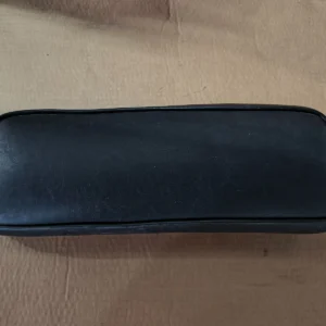 76-78 S30 Center Console Armrest Lid Cover Black